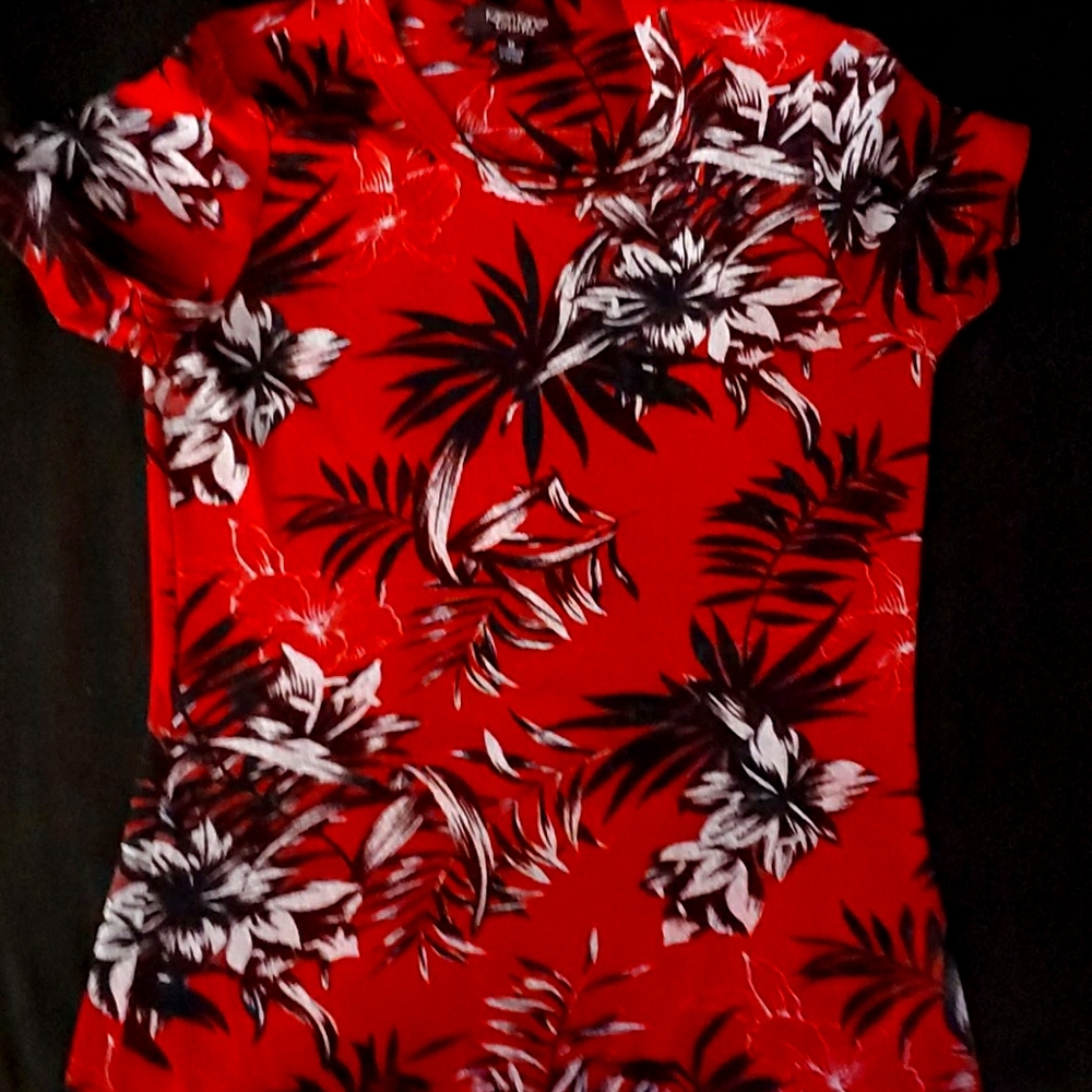 Karen Kane Shear Top